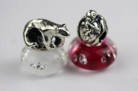 Trollbeads Gallery Ice Bear and Pax bead